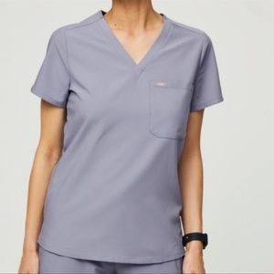 Figs Catarina top and Zamora pants in Vapor Blue Space Dye